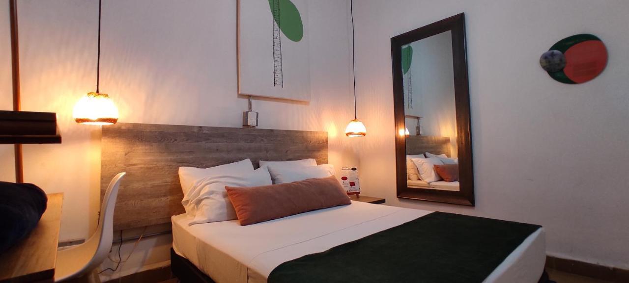 Botanica Casa Hotel Медельин Экстерьер фото