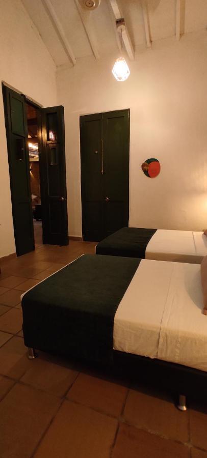Botanica Casa Hotel Медельин Экстерьер фото