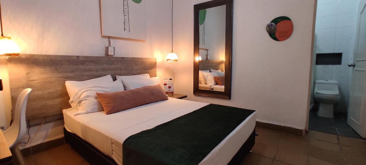 Botanica Casa Hotel Медельин Экстерьер фото