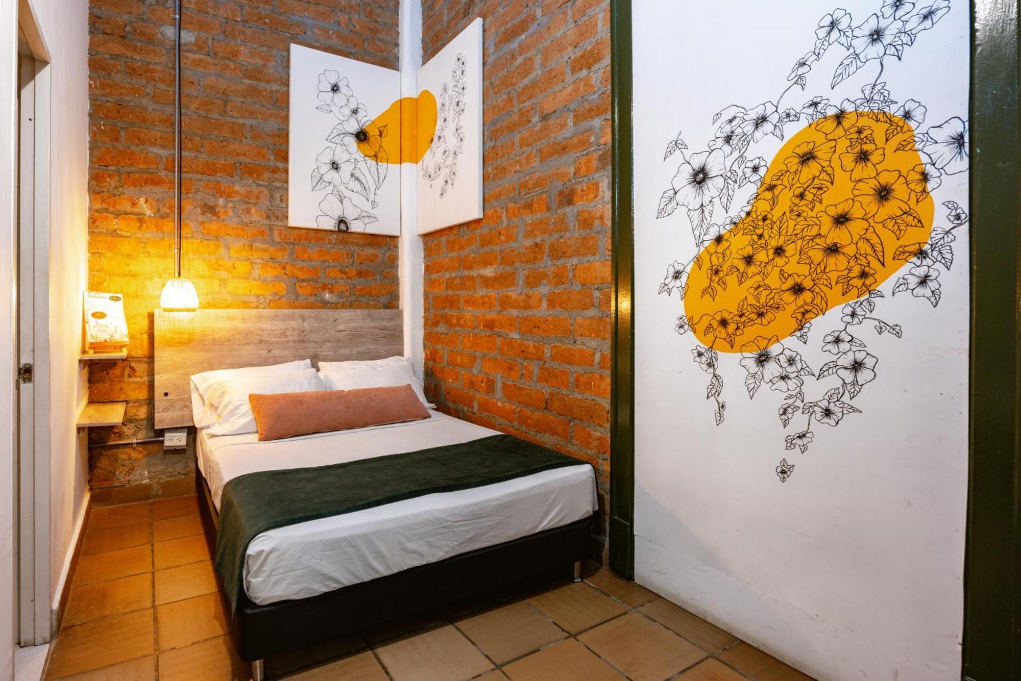 Botanica Casa Hotel Медельин Экстерьер фото